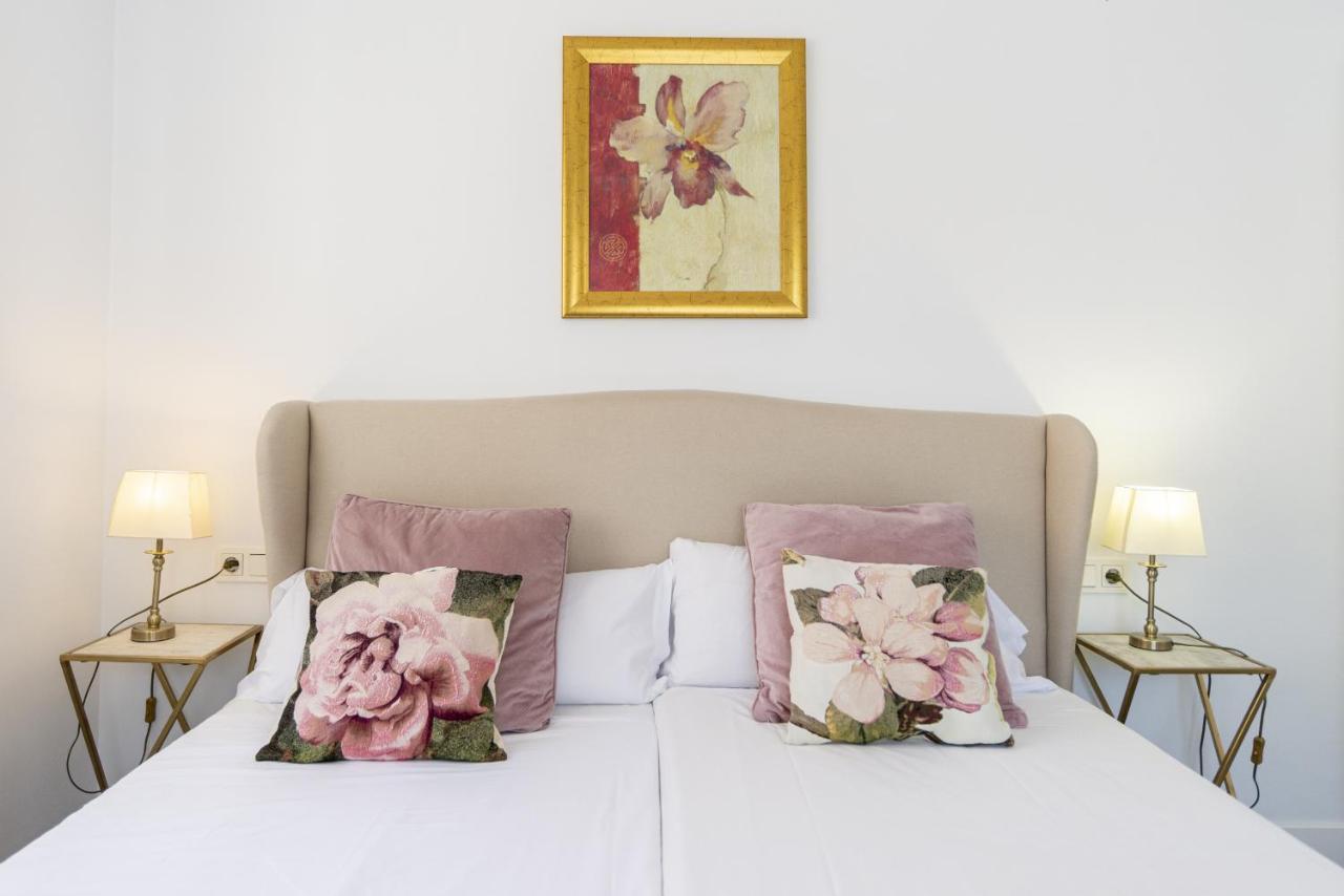 Soho Premium 4 Bedrooms Apartment Málaga Exteriör bild