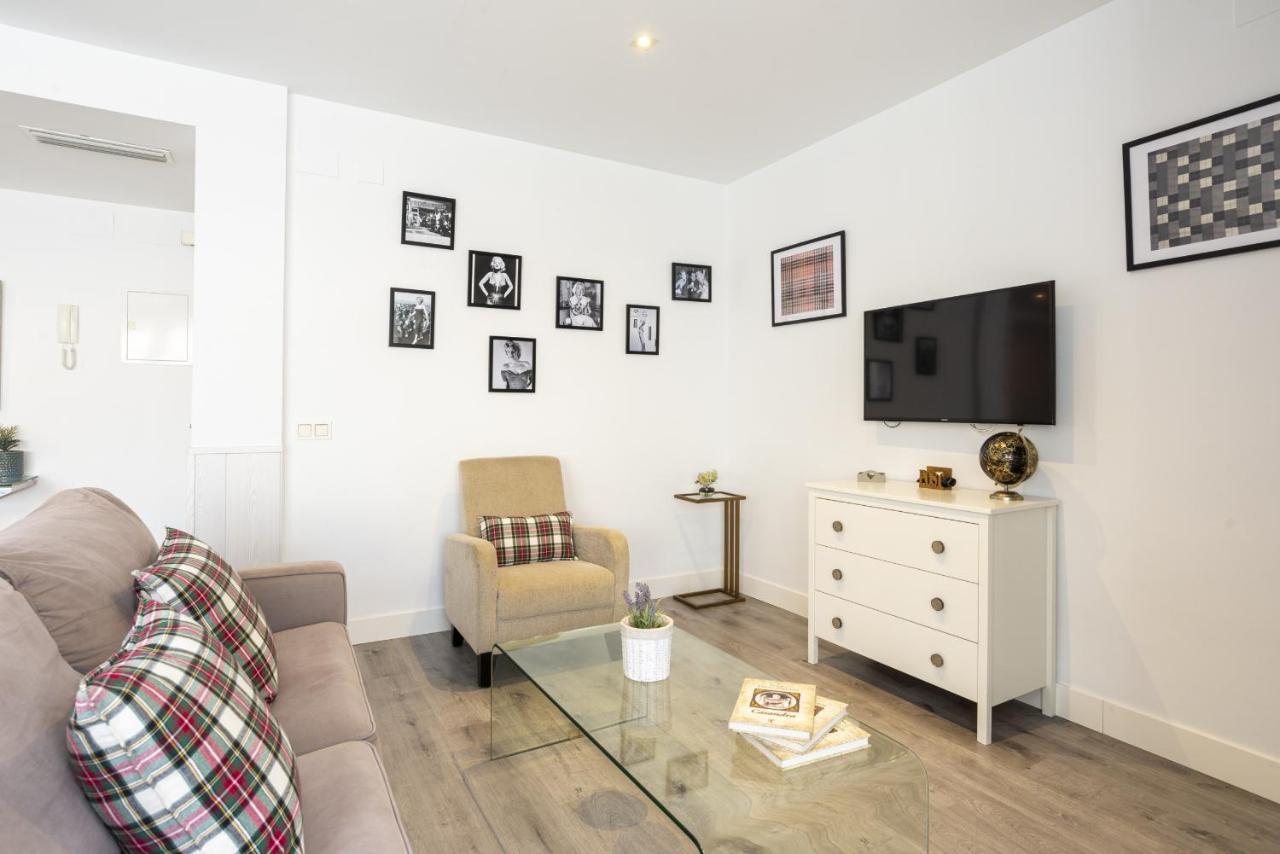 Soho Premium 4 Bedrooms Apartment Málaga Exteriör bild