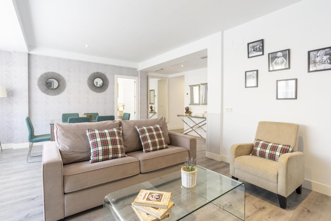 Soho Premium 4 Bedrooms Apartment Málaga Exteriör bild